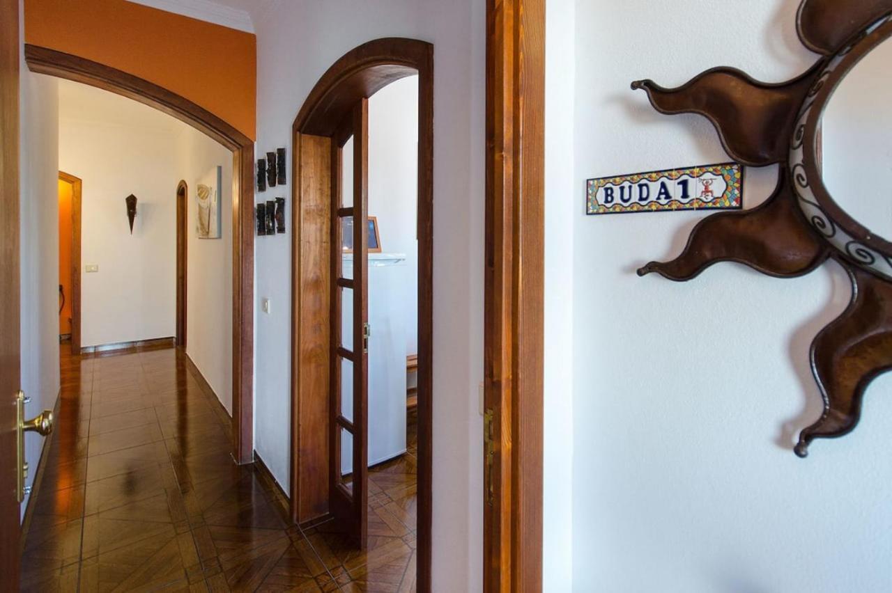 Buda Tinajo Exterior foto